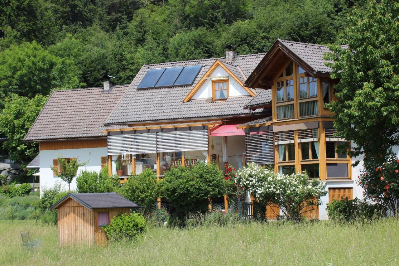 Ferienhaus Familie Zimmermann Keutschach am See Exterior foto