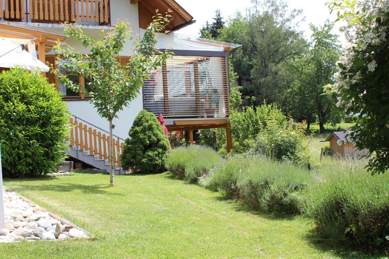 Ferienhaus Familie Zimmermann Keutschach am See Exterior foto
